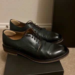 Barney’s New York Old Emerald style B115